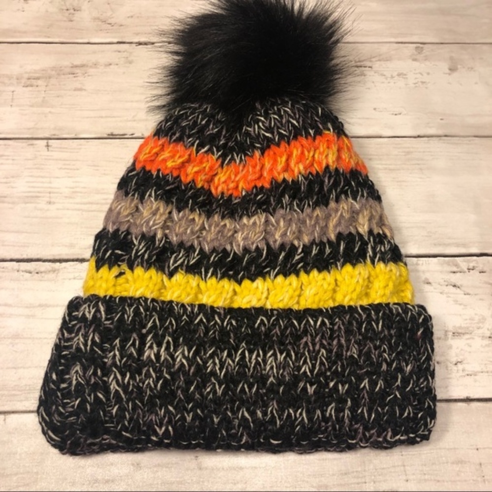🆕 COZY Knit Fleece Lined Pom Beanie Black